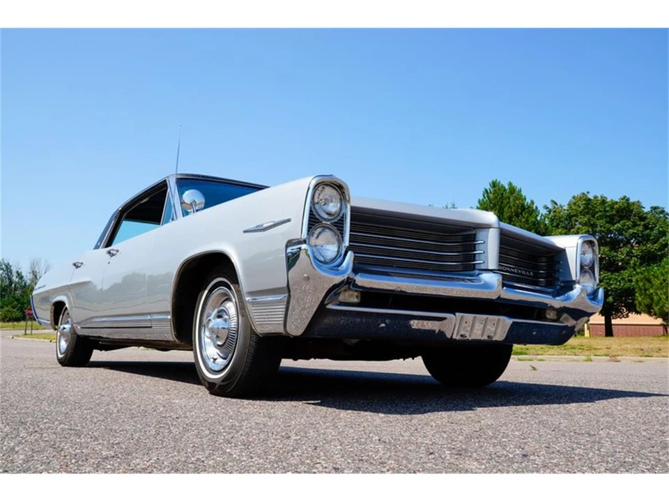 1964 Pontiac Bonneville 2nd Gen - Image 3 of 31