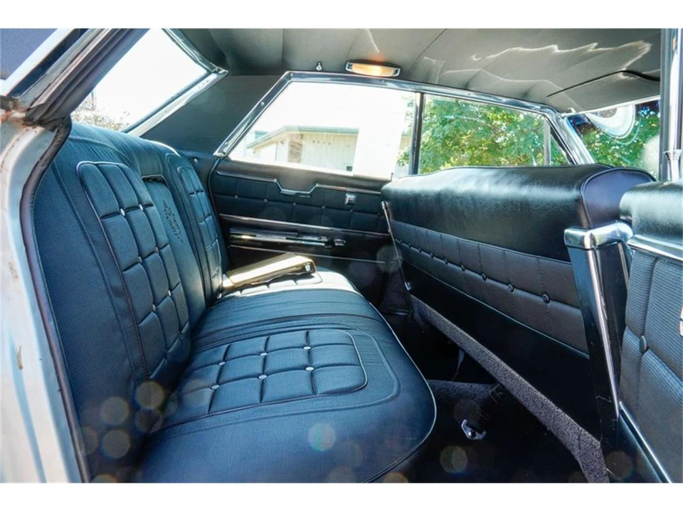1964 Pontiac Bonneville 2nd Gen - Image 15 of 31