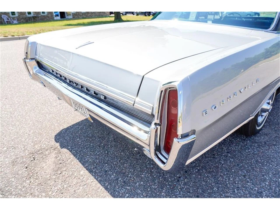1964 Pontiac Bonneville 2nd Gen - Image 30 of 31
