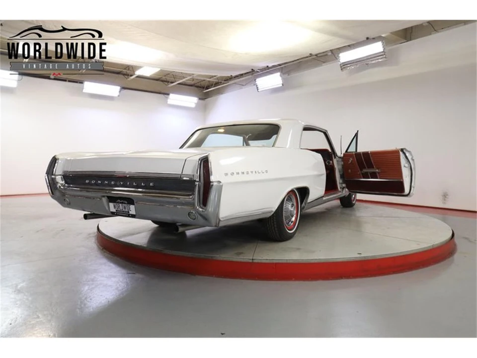 1964 Pontiac Bonneville 2nd Gen - Image 29 of 31