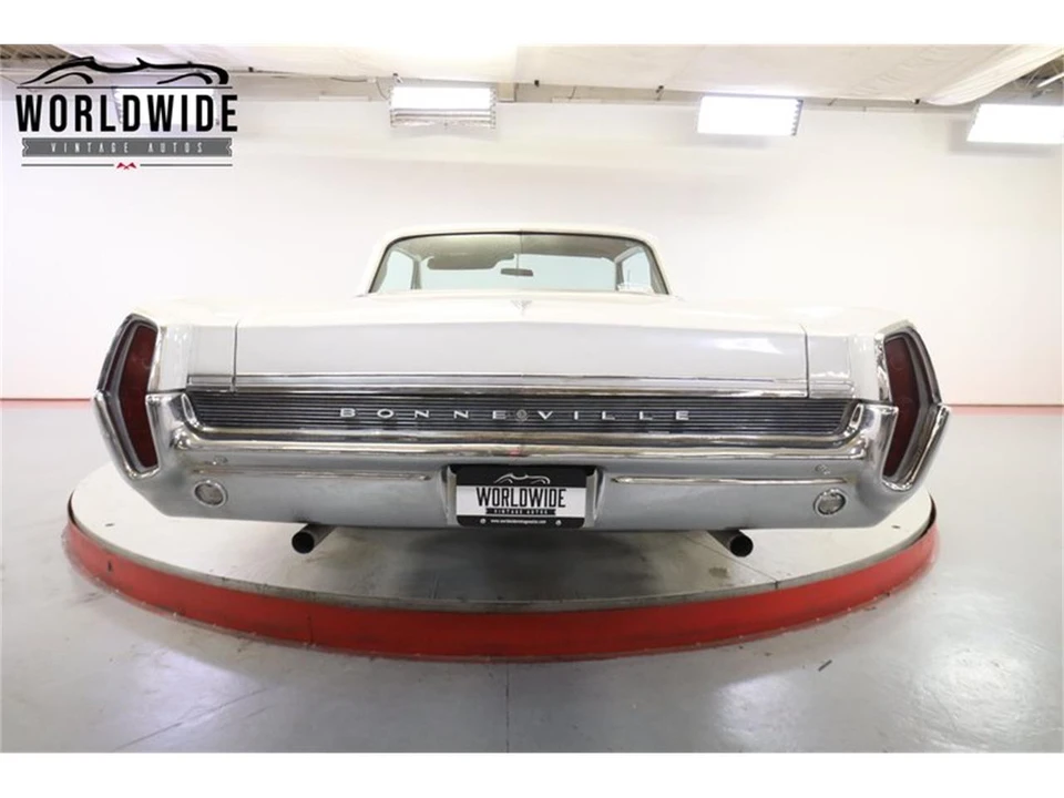 1964 Pontiac Bonneville 2nd Gen - Image 17 of 31