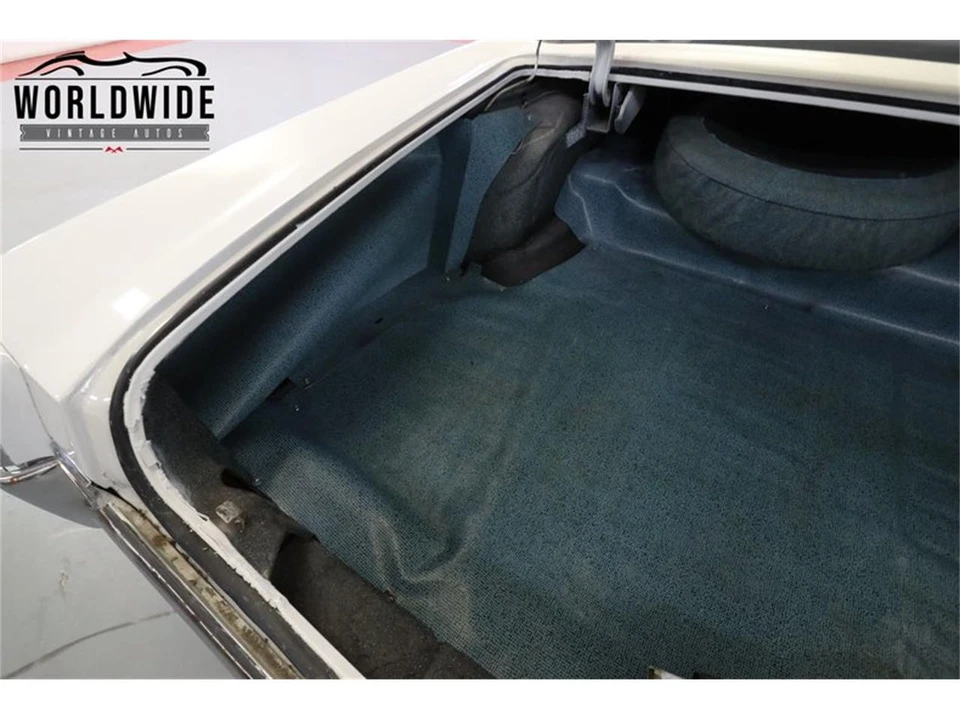 1964 Pontiac Bonneville 2nd Gen - Image 20 of 31