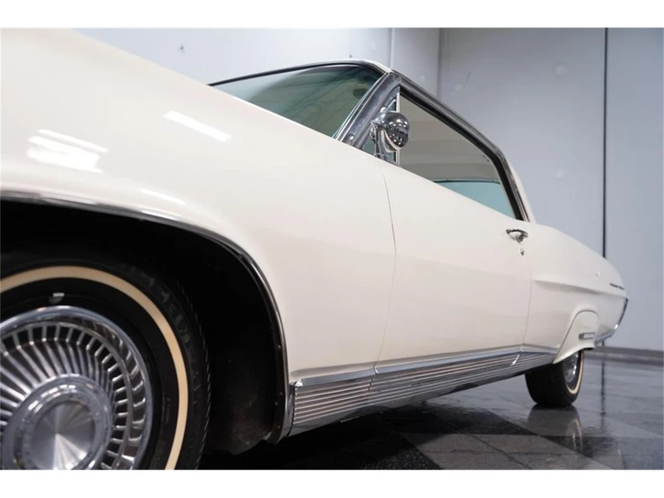 1964 Pontiac Bonneville 2nd Gen - Image 19 of 31