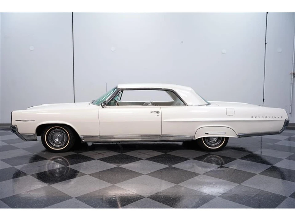 1964 Pontiac Bonneville 2nd Gen - Image 2 of 31