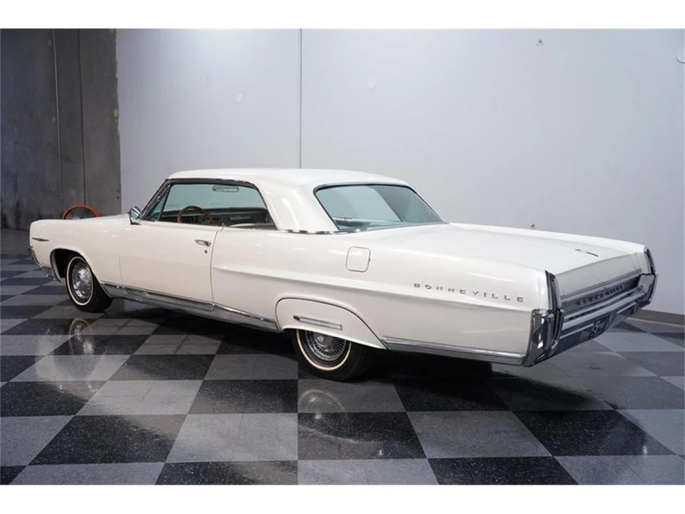 1964 Pontiac Bonneville 2nd Gen - Image 8 of 31