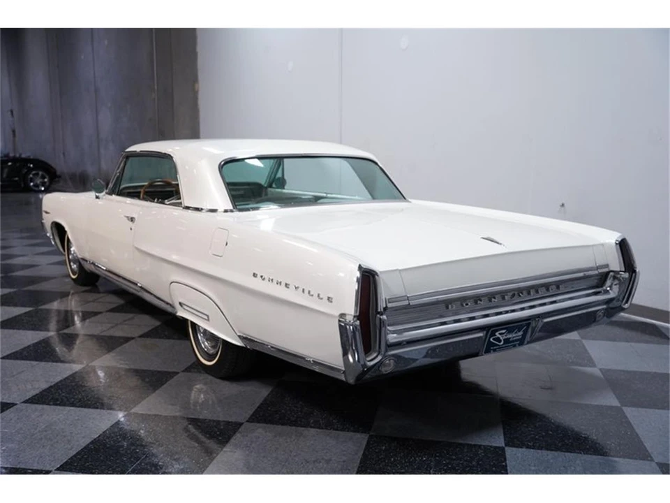 1964 Pontiac Bonneville 2nd Gen - Image 9 of 31