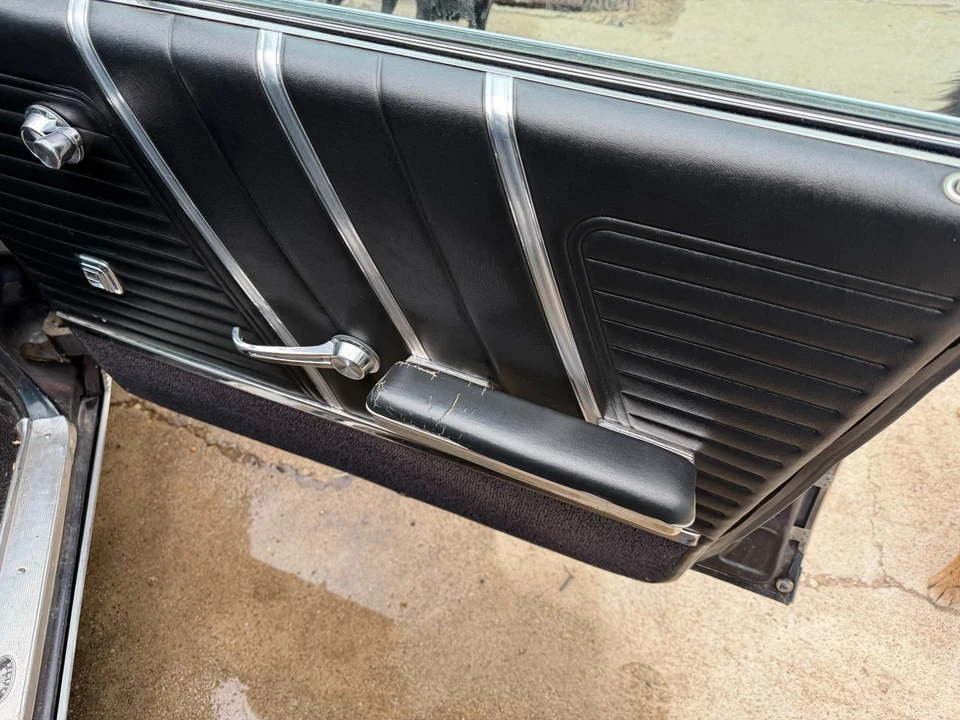 1964 Pontiac Bonneville 2nd Gen - Image 9 of 25