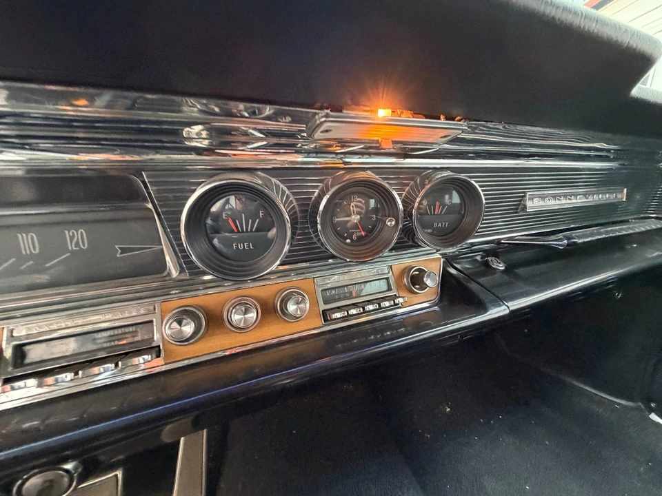 1964 Pontiac Bonneville 2nd Gen - Image 6 of 25