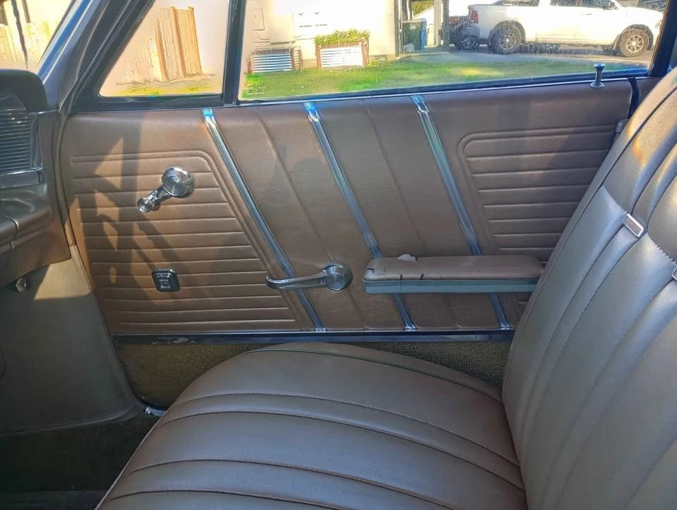 1964 Pontiac Bonneville 2nd Gen - Image 7 of 19