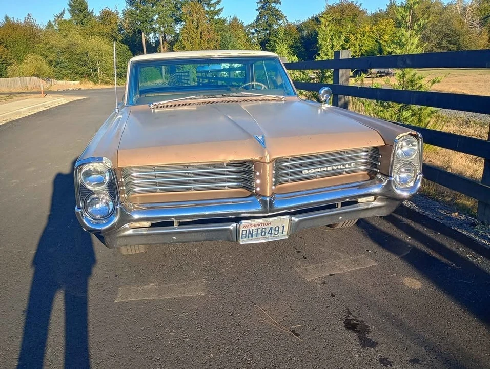 1964 Pontiac Bonneville 2nd Gen - Image 2 of 19