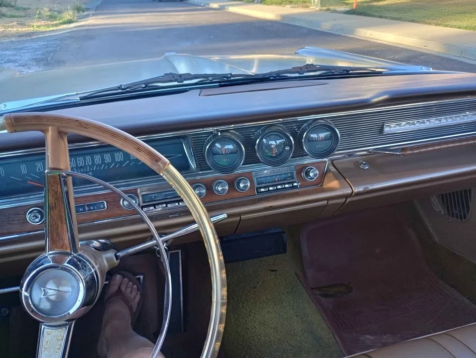 1964 Pontiac Bonneville 2nd Gen - Image 5 of 19