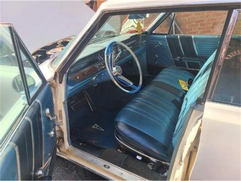 1964 Pontiac Bonneville 2nd Gen - Image 9 of 12