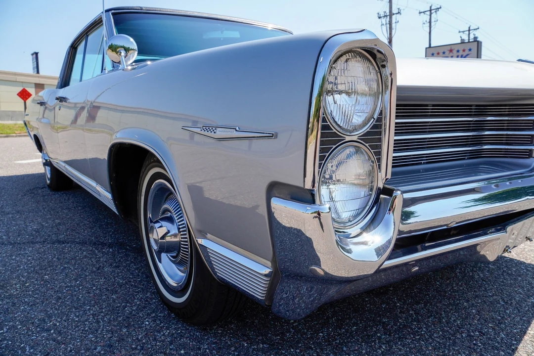 1964 Pontiac Bonneville 2nd Gen - Image 26 of 31