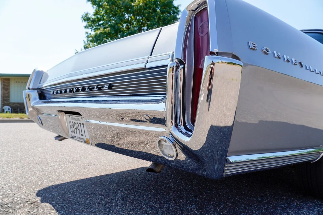 1964 Pontiac Bonneville 2nd Gen - Image 28 of 31