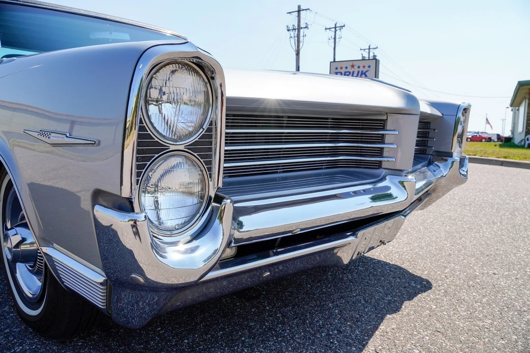1964 Pontiac Bonneville 2nd Gen - Image 25 of 31