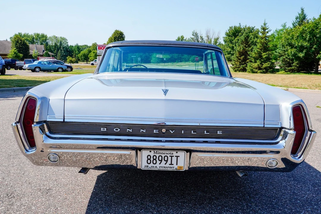 1964 Pontiac Bonneville 2nd Gen - Image 6 of 31