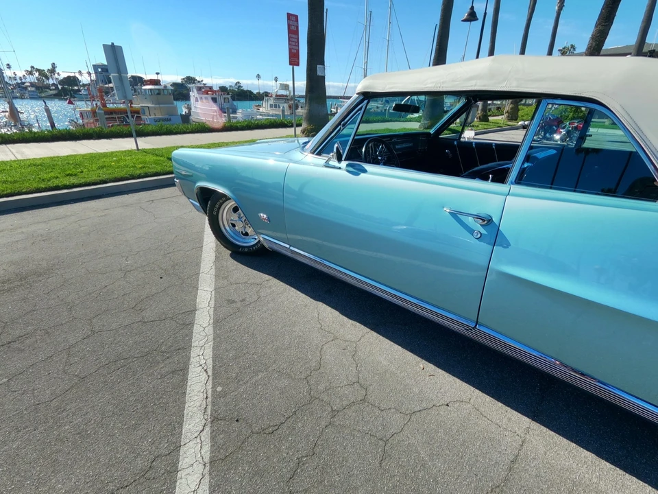 1964 Pontiac Bonneville 2nd Gen - Image 26 of 31