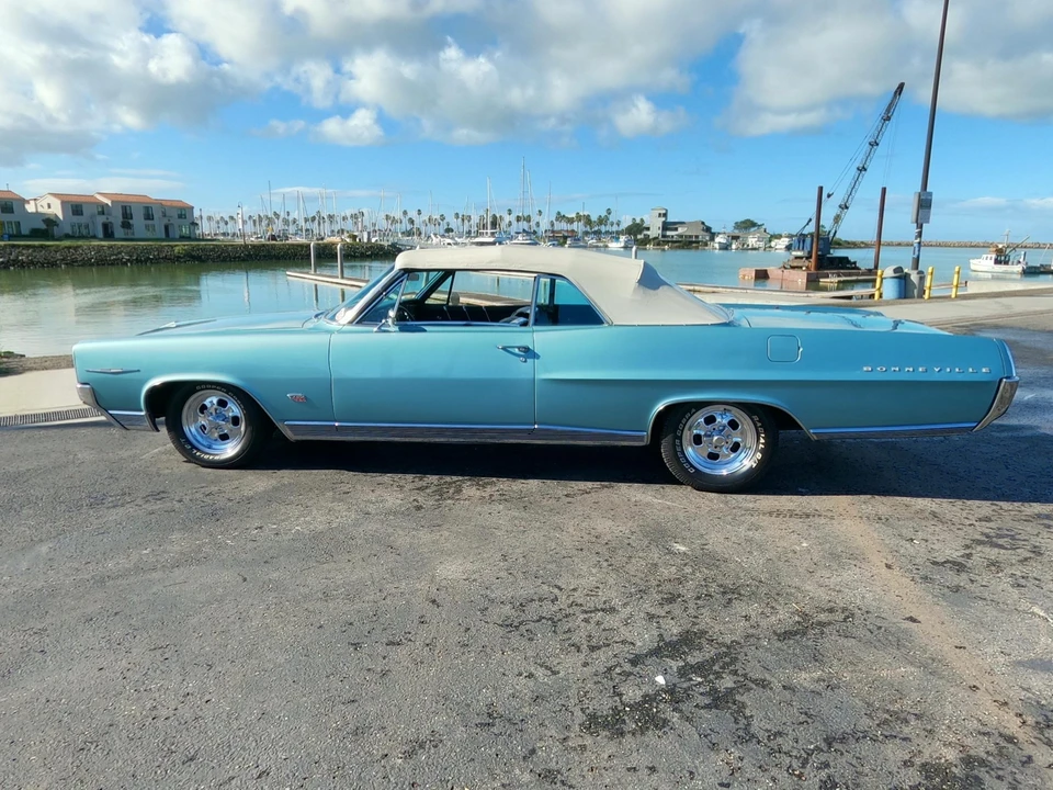 1964 Pontiac Bonneville 2nd Gen - Image 7 of 31