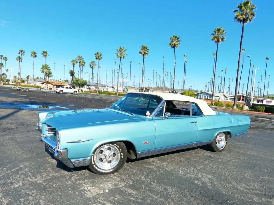 1964 Pontiac Bonneville 2nd Gen - Image 4 of 31