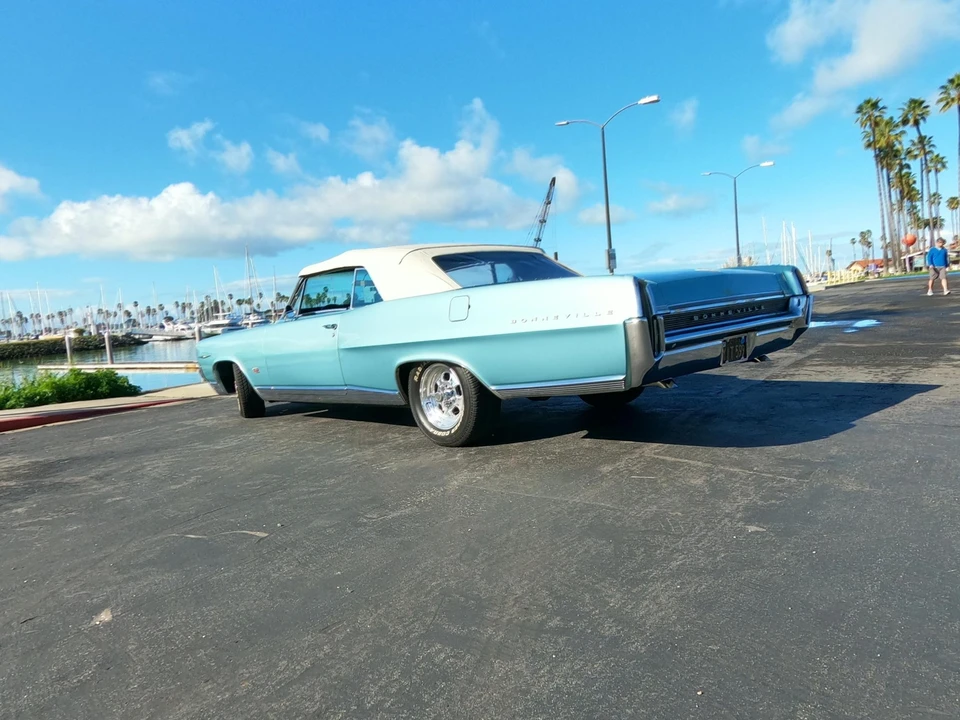1964 Pontiac Bonneville 2nd Gen - Image 11 of 31