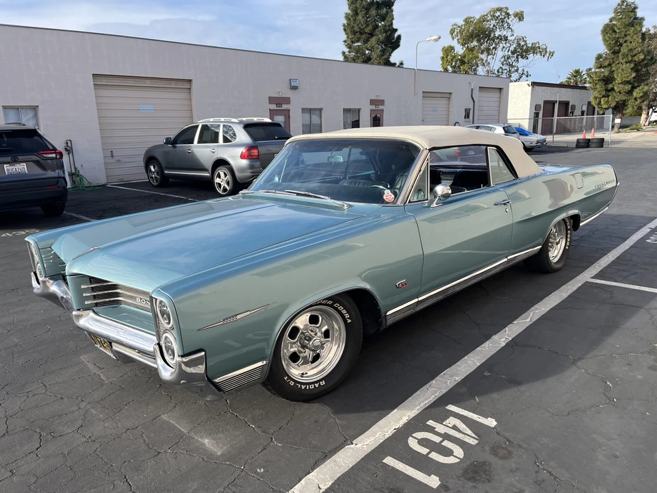 1964 Pontiac Bonneville 2nd Gen - Image 15 of 31
