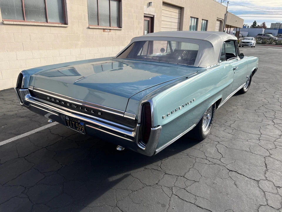 1964 Pontiac Bonneville 2nd Gen - Image 18 of 31