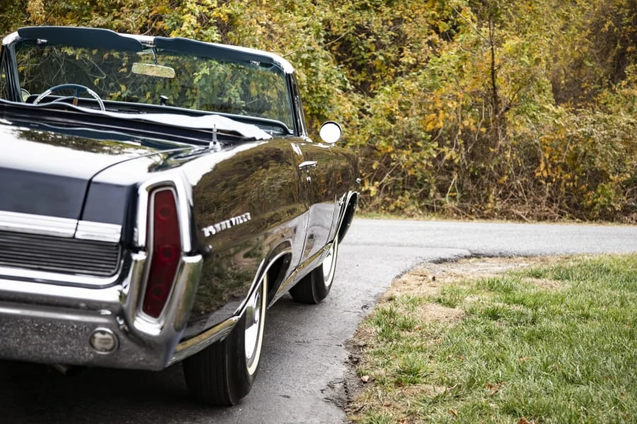 1964 Pontiac Bonneville 2nd Gen - Image 13 of 31