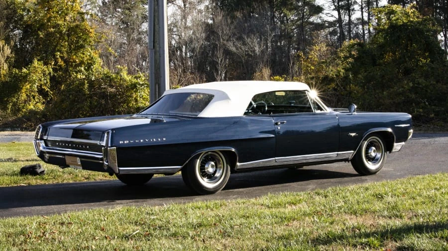 1964 Pontiac Bonneville 2nd Gen - Image 3 of 31