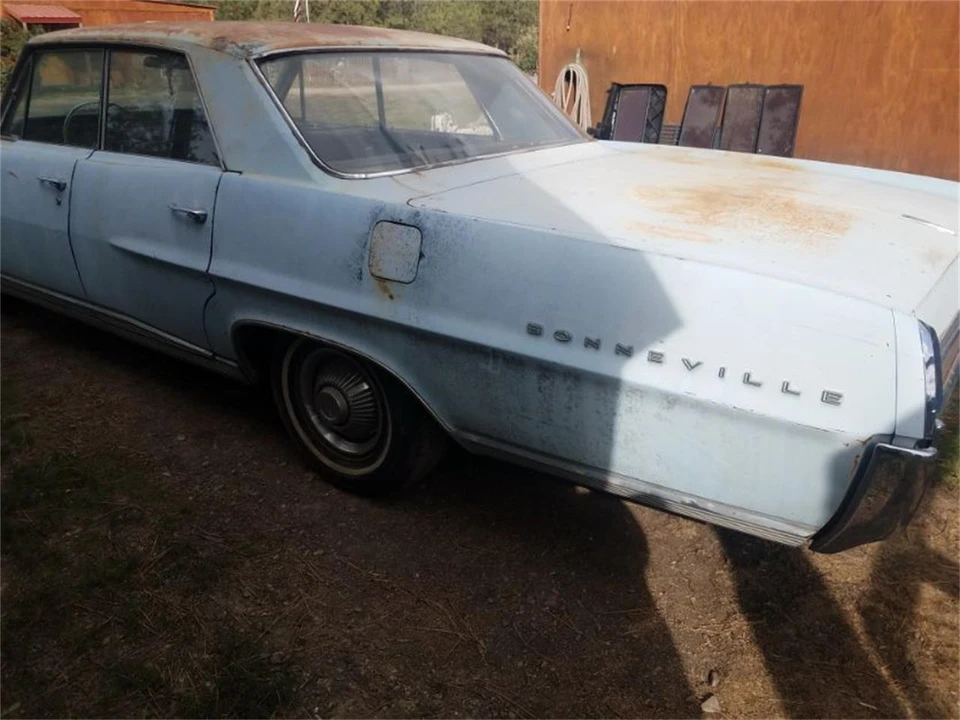 1964 Pontiac Bonneville 2nd Gen - Image 3 of 8