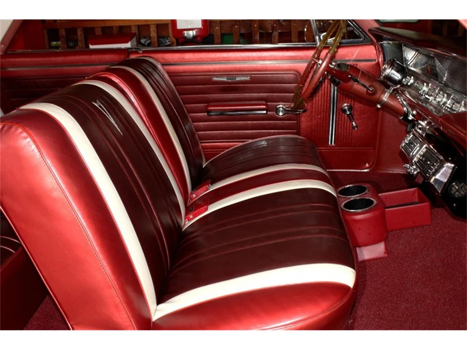 1964 Pontiac Catalina 3rd Gen - Image 20 of 31