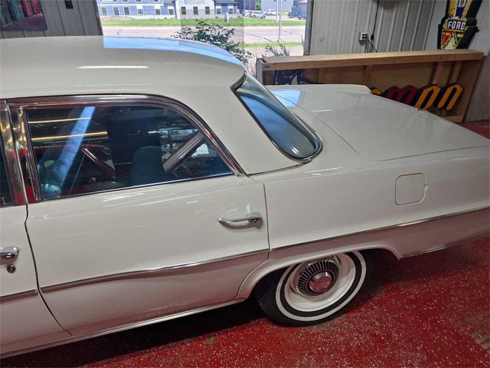 1964 Pontiac Catalina 3rd Gen - Image 7 of 31