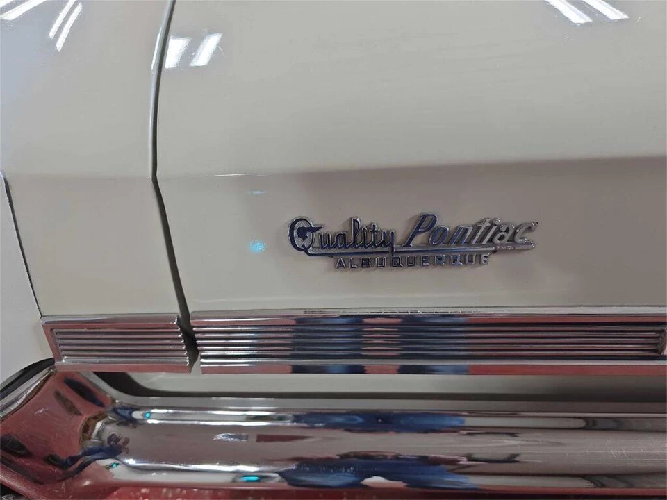 1964 Pontiac Catalina 3rd Gen - Image 11 of 31