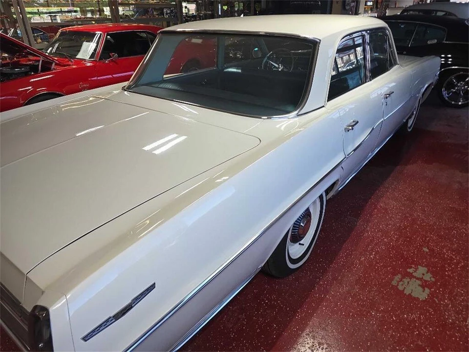 1964 Pontiac Catalina 3rd Gen - Image 15 of 31
