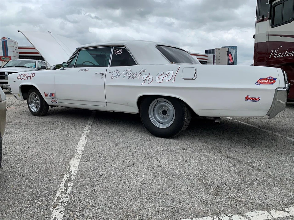 1964 Pontiac Catalina 3rd Gen - Image 2 of 20