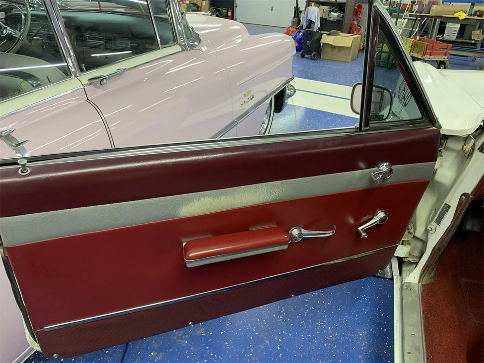1964 Pontiac Catalina 3rd Gen - Image 9 of 20
