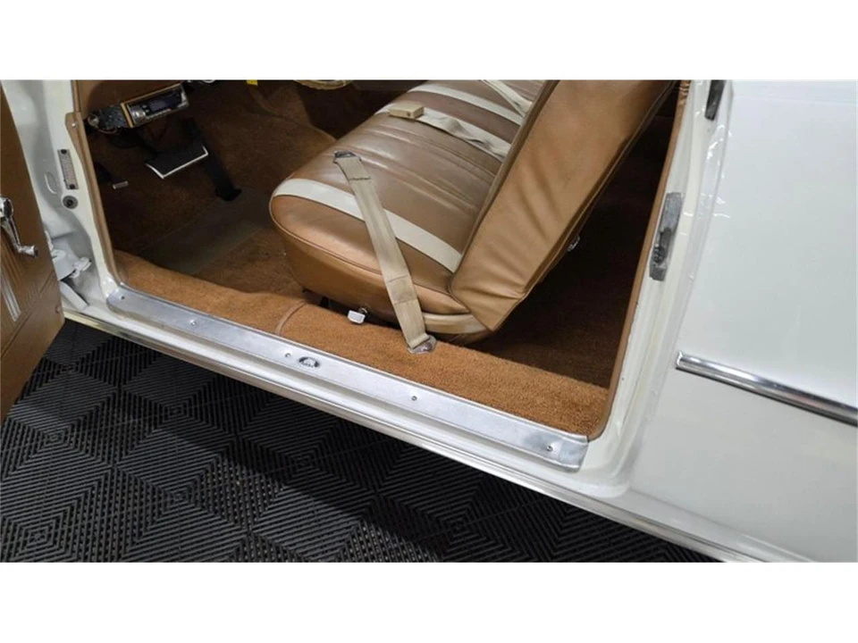 1964 Pontiac Catalina 3rd Gen - Image 22 of 31