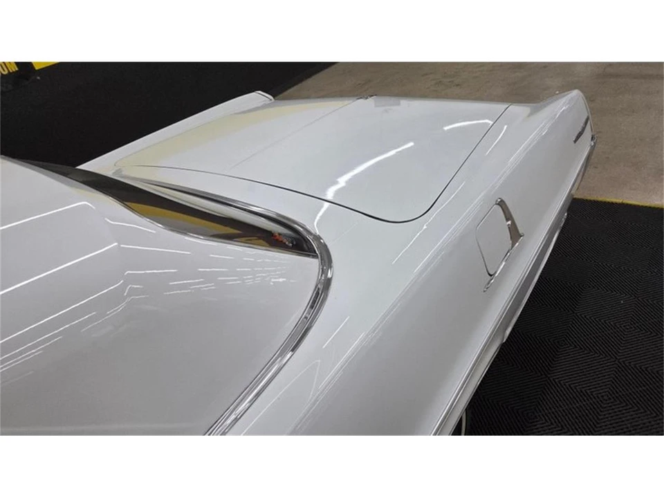 1964 Pontiac Catalina 3rd Gen - Image 18 of 31