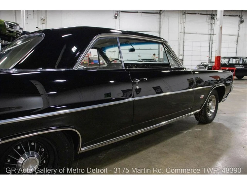 1964 Pontiac Catalina 3rd Gen - Image 23 of 31
