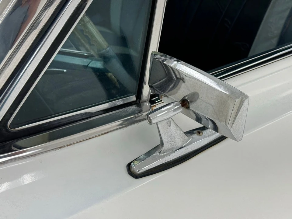 1964 Pontiac Catalina 3rd Gen - Image 15 of 31