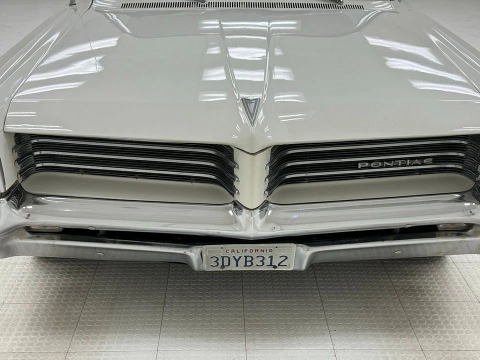 1964 Pontiac Catalina 3rd Gen - Image 9 of 31