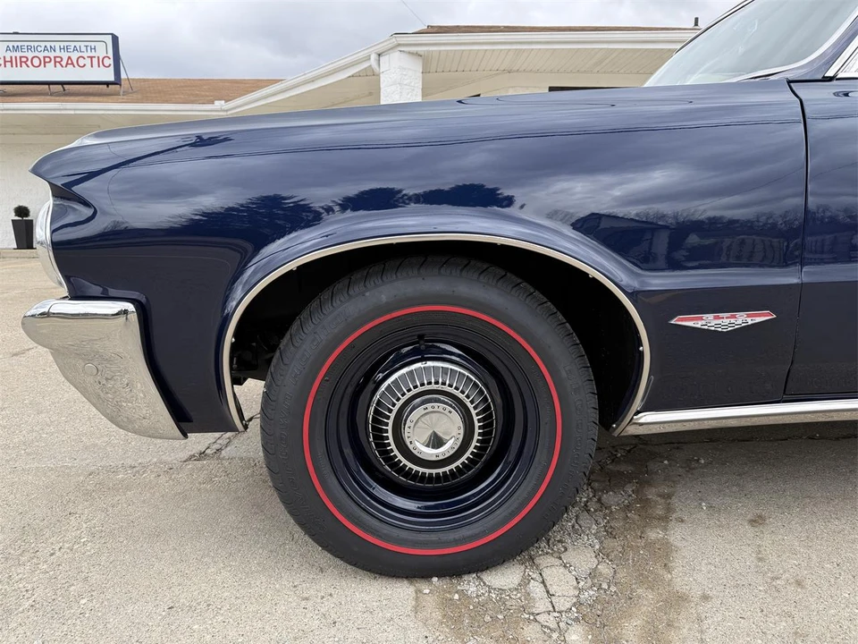 1964 Pontiac GTO 1st Gen - Image 20 of 31