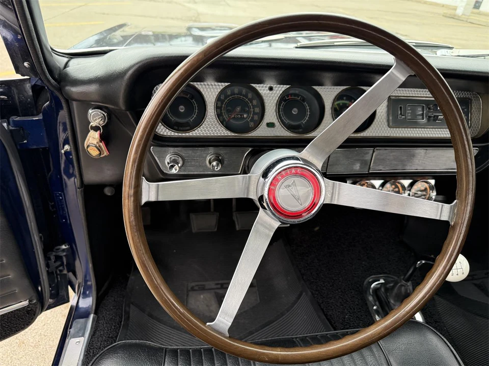 1964 Pontiac GTO 1st Gen - Image 22 of 31