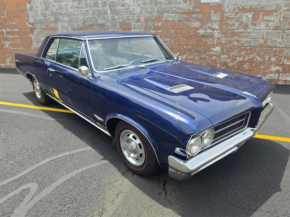 1964 Pontiac GTO 1st Gen - Image 13 of 31