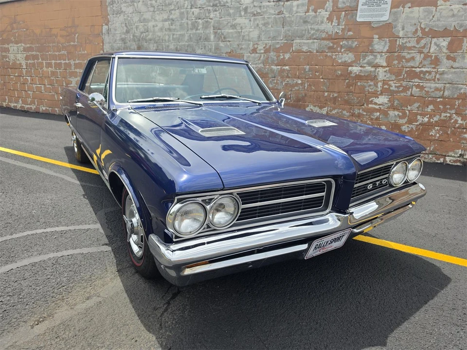 1964 Pontiac GTO 1st Gen - Image 14 of 31