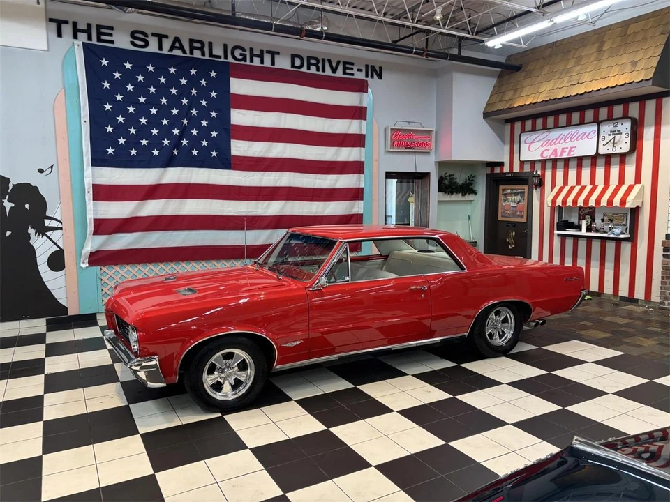 1964 Pontiac GTO 1st Gen - Image 7 of 31