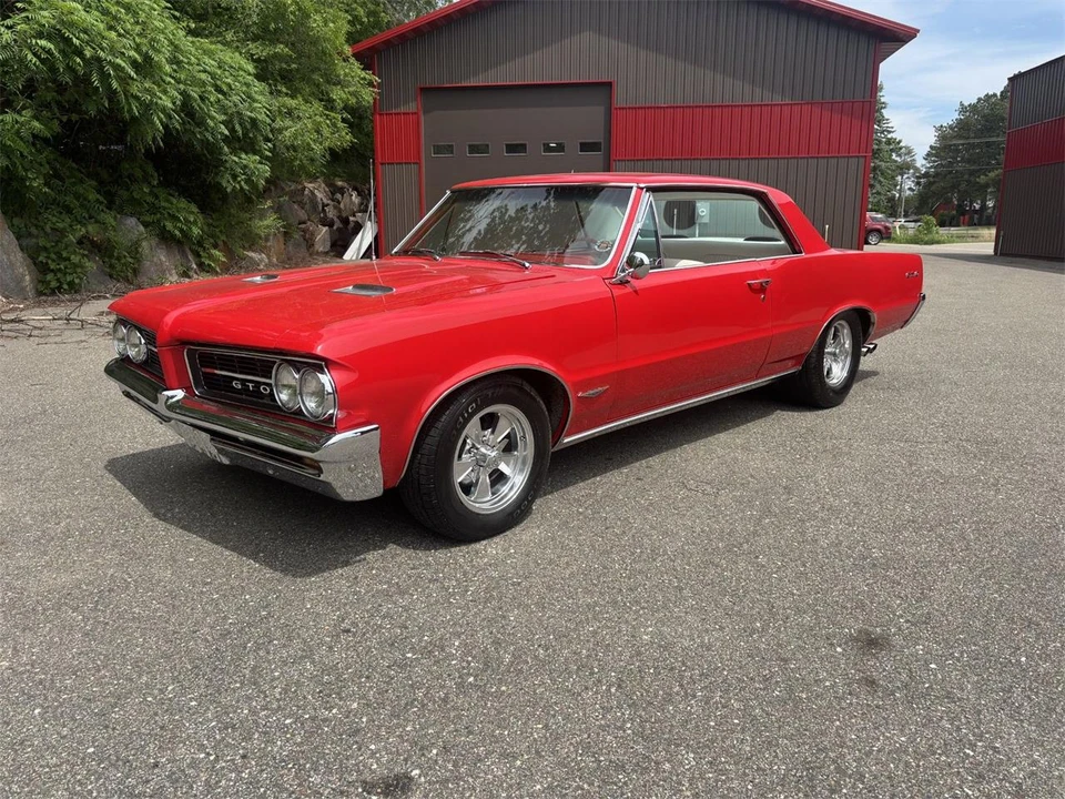 1964 Pontiac GTO 1st Gen - Image 5 of 31