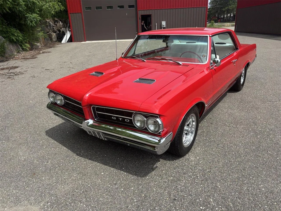 1964 Pontiac GTO 1st Gen - Image 2 of 31