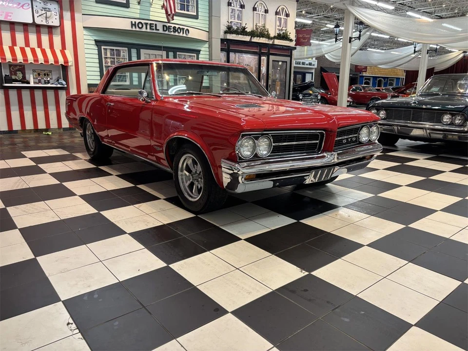 1964 Pontiac GTO 1st Gen - Image 8 of 31