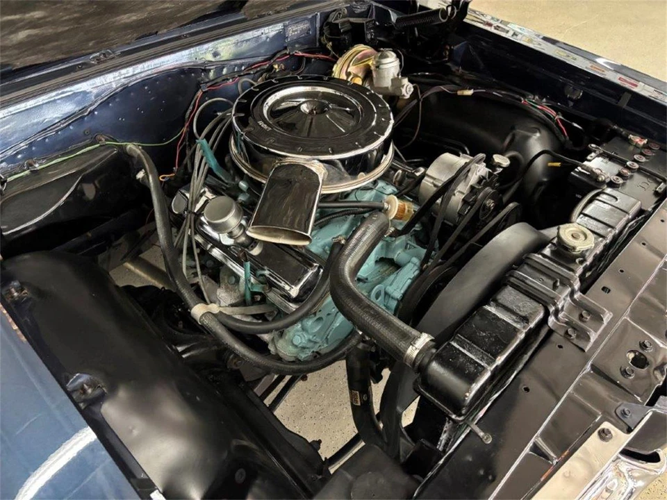 1964 Pontiac GTO 1st Gen - Image 22 of 31