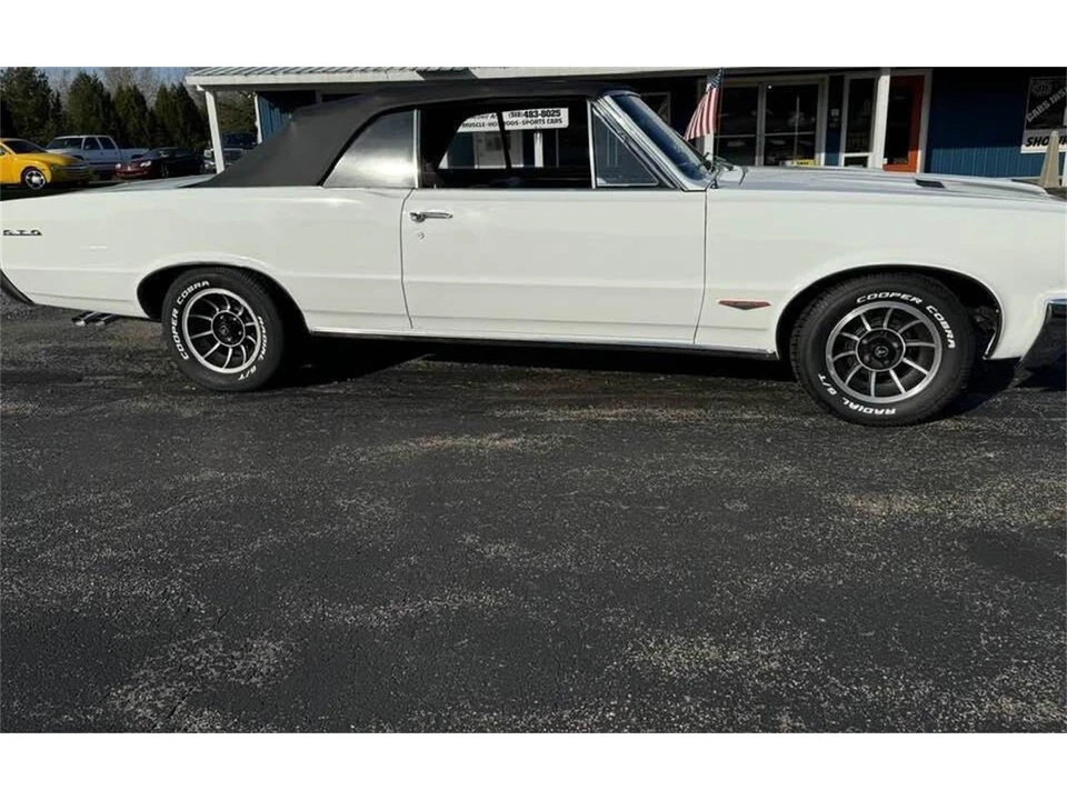 1964 Pontiac GTO 1st Gen - Image 13 of 31